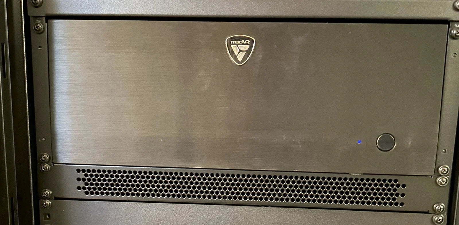 MadVR Envy Extreme MK1.5 – Fully Featured with RTX 4070 Ti Super + 1 Year Warran