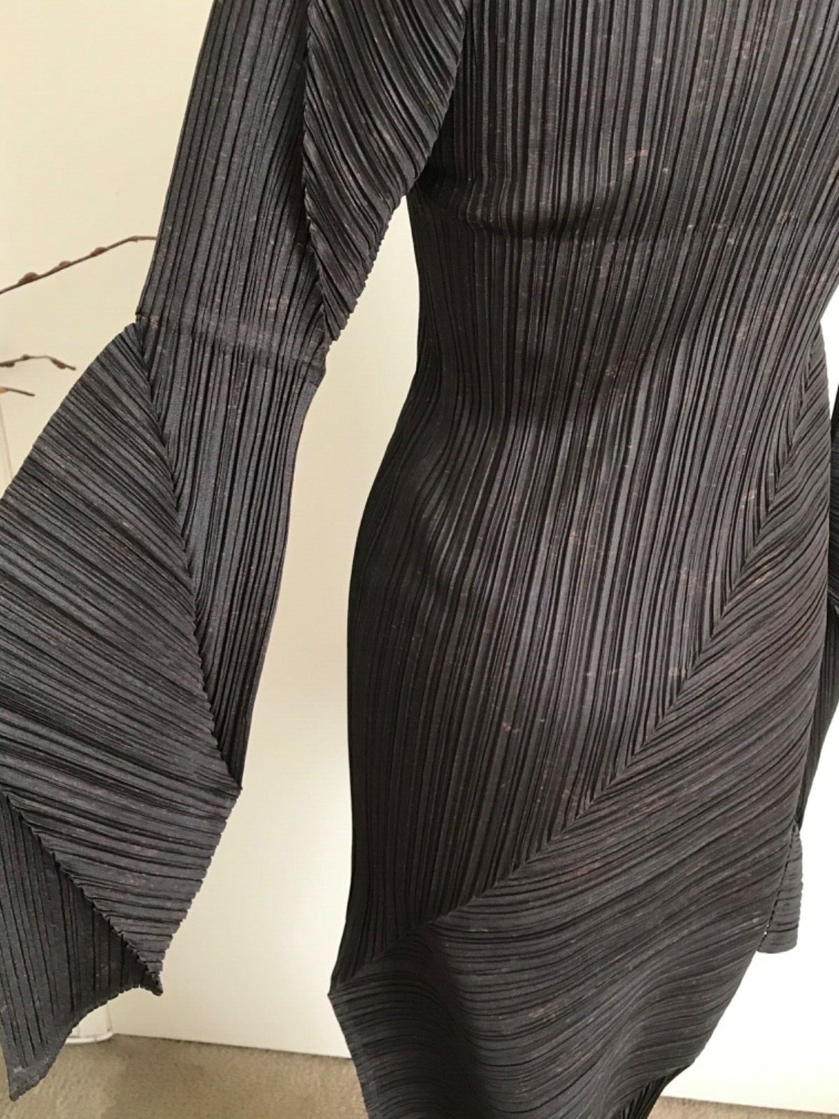 Pleats Please by ISSEY MIYAKE CAI GUO QIANG Gorgeous Dress Very Rare!
