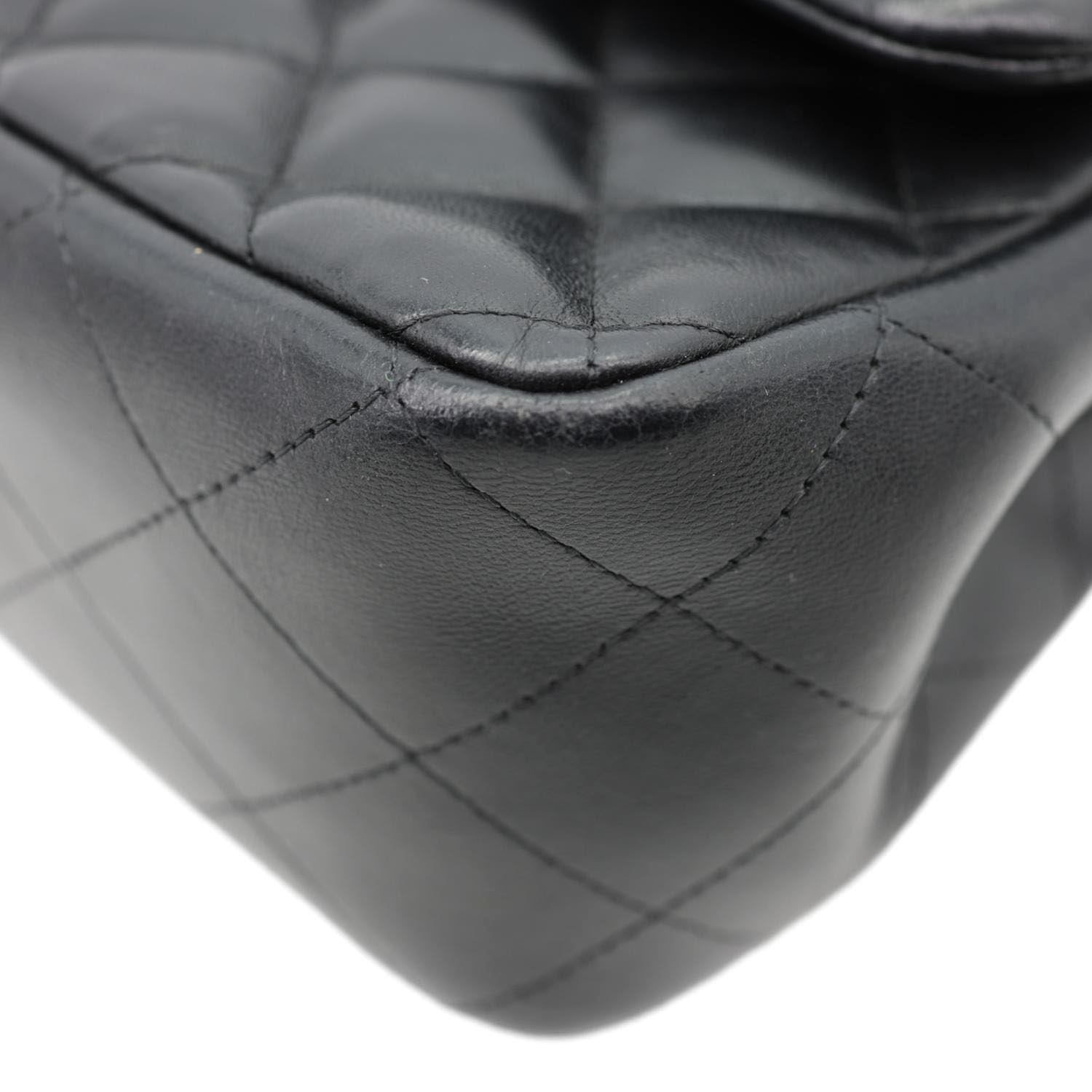 CHANEL Classic Double Flap Leather Shoulder Bag Black
