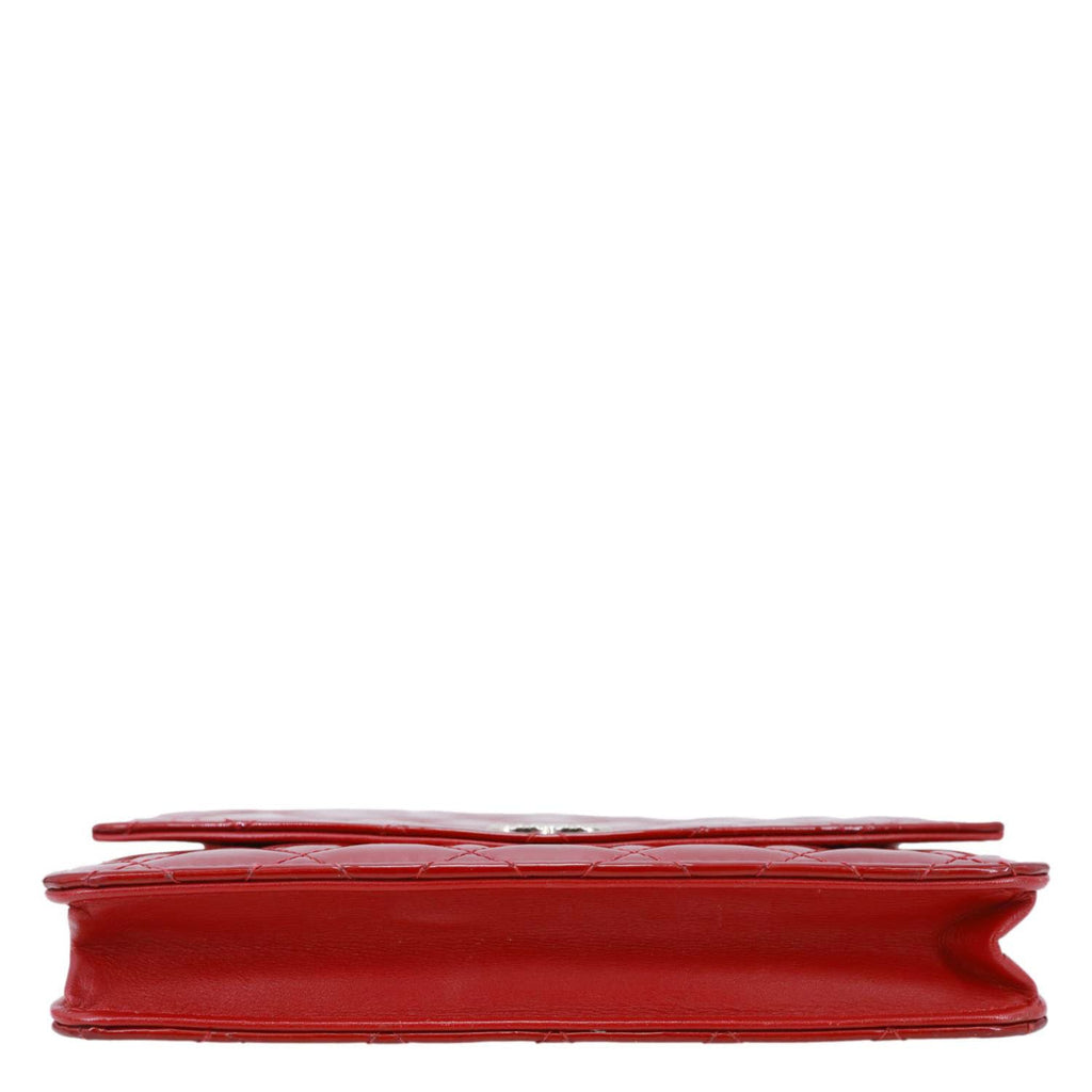 CHANEL Brilliant WOC Quilted Patent Leather Crossbody Wallet Red