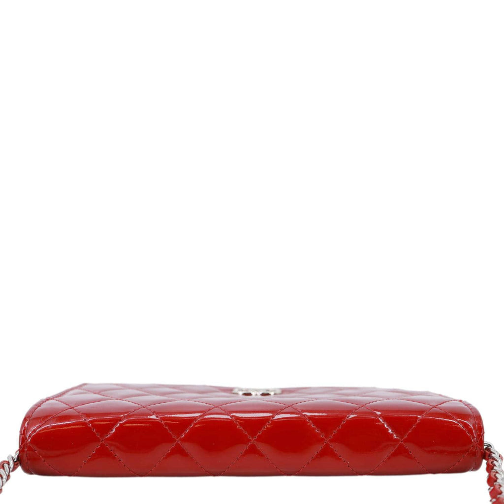 CHANEL Brilliant WOC Quilted Patent Leather Crossbody Wallet Red