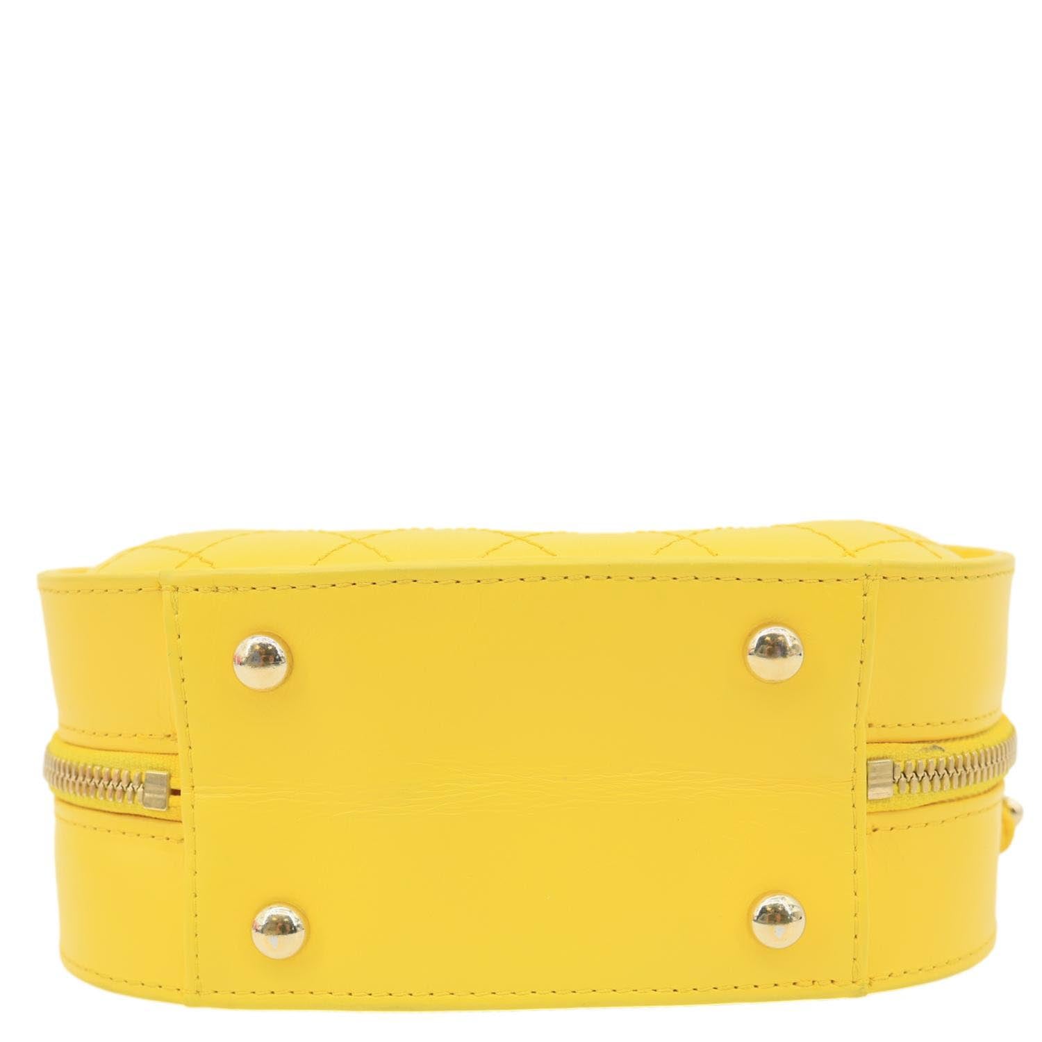 CHANEL Vanity Case Quilted Calfskin Crumpled Leather Crossbody Bag Yellow