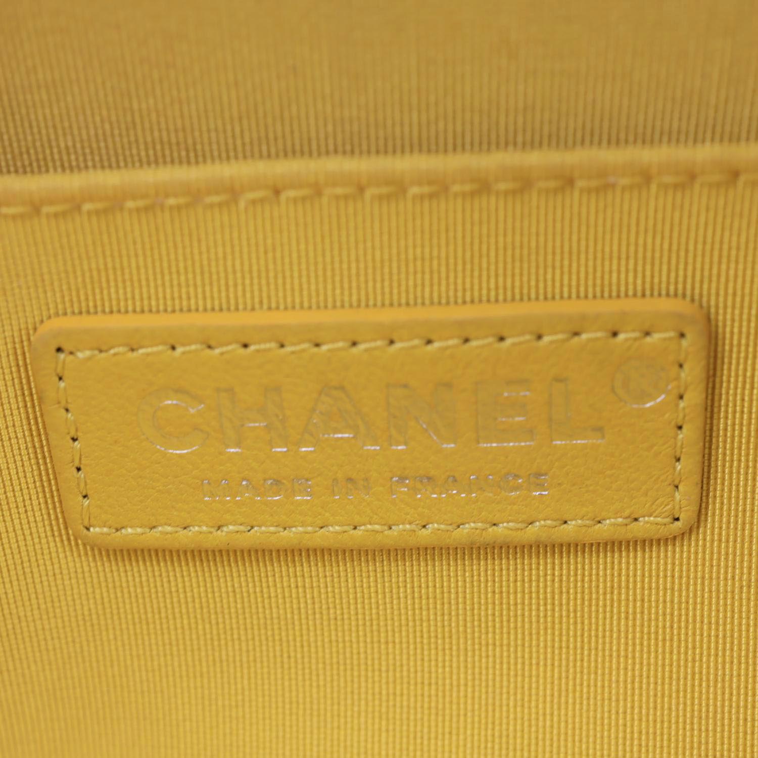 CHANEL Vanity Case Quilted Calfskin Crumpled Leather Crossbody Bag Yellow