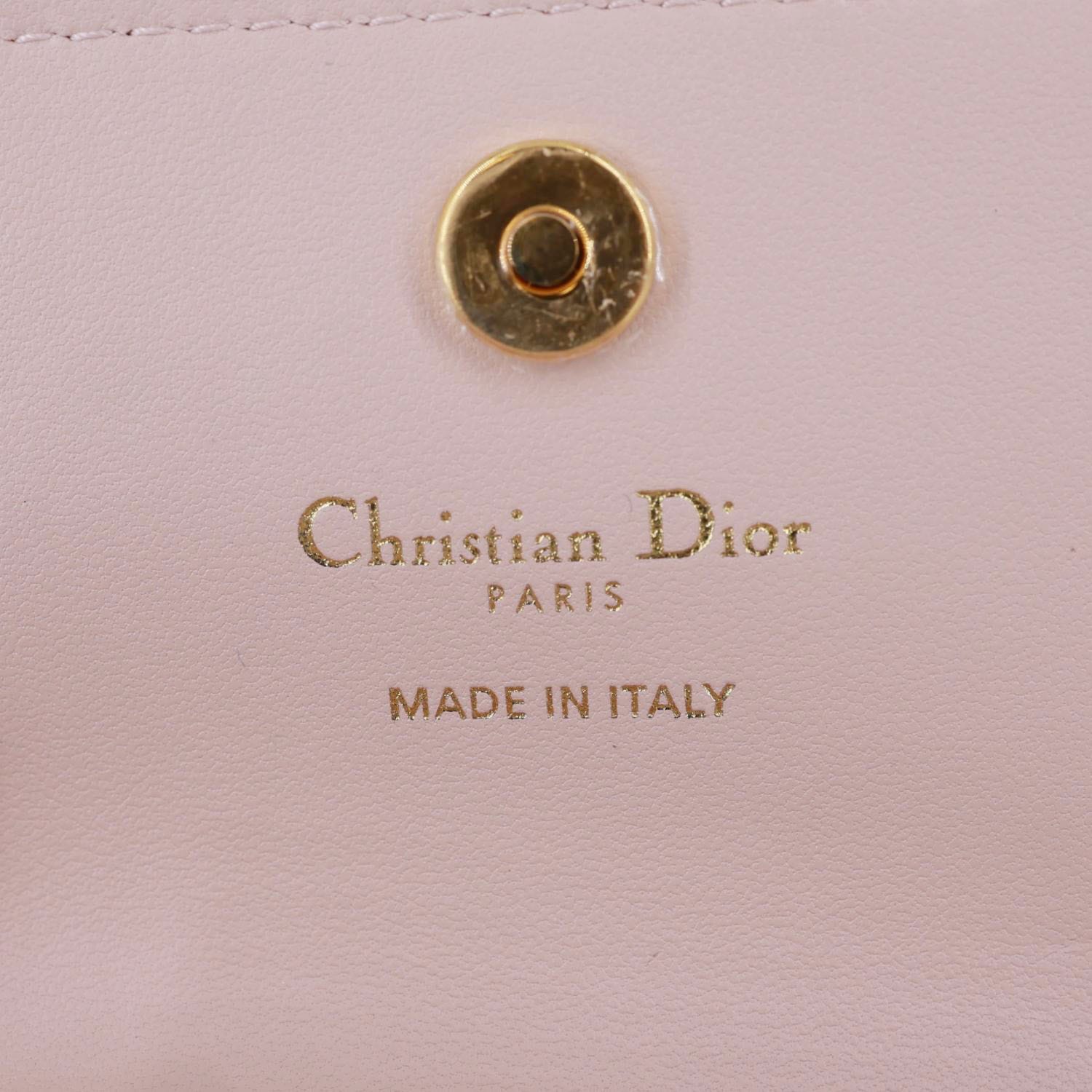 CHRISTIAN DIOR Caro Glycine Supple Cannage Calfskin Leather Wallet Pink