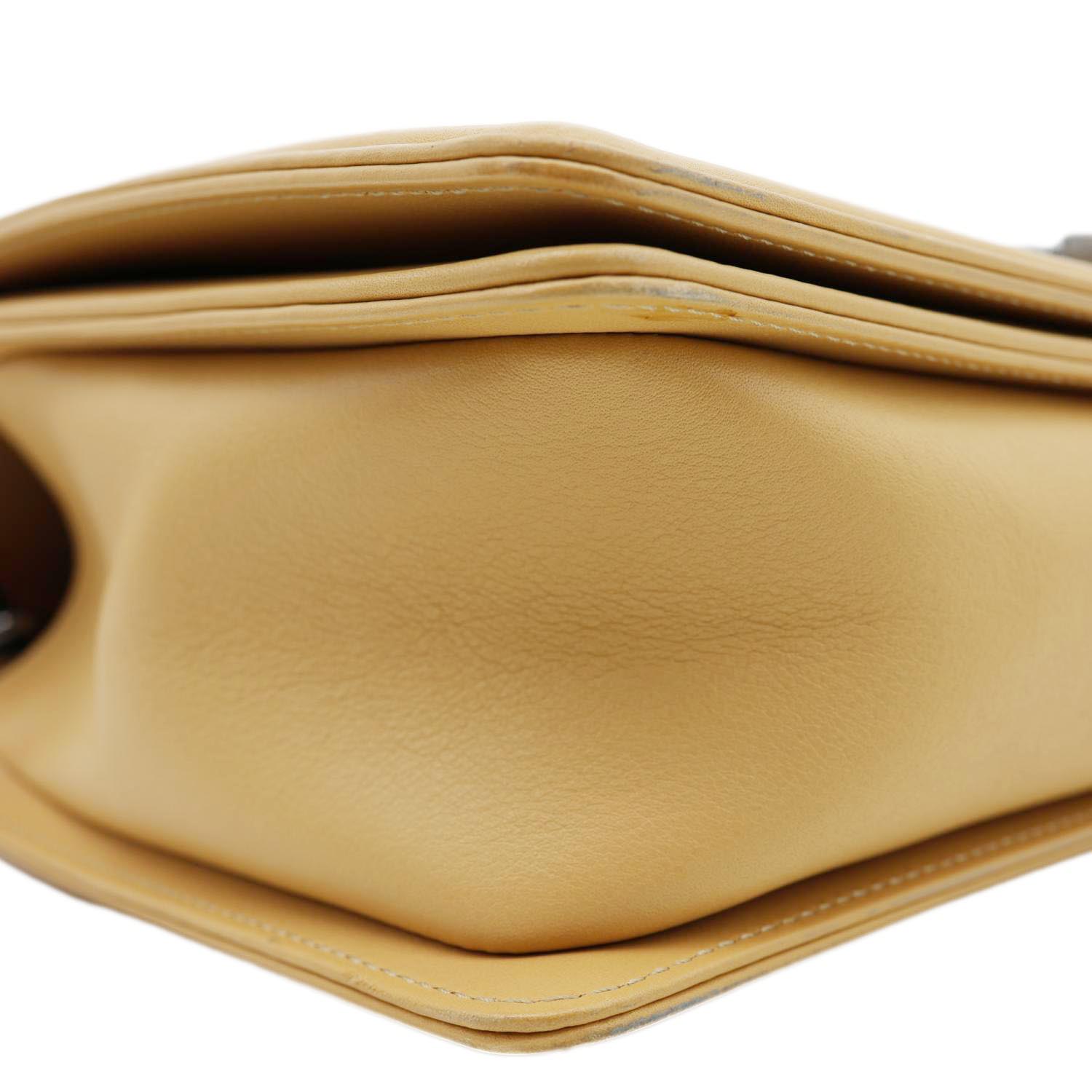 CHANEL Boy Flap Medium Chevron Calfskin Leather Chain Shoulder Bag Beige