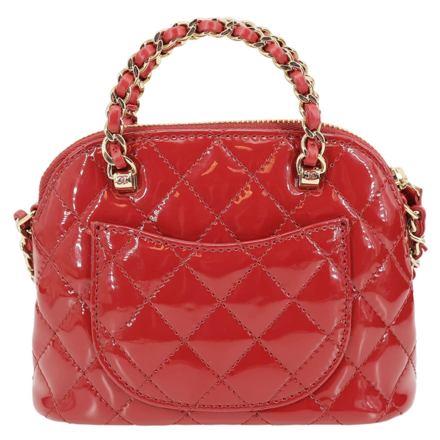 CHANEL Coco Quilted Calfskin Patent Leather Clutch With Chain Red