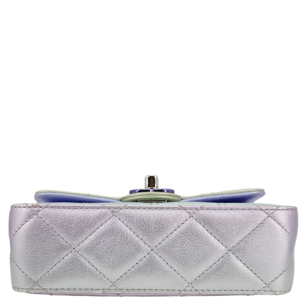 CHANEL Gradient Metallic Quilted Calfskin Leather Clutch Bag Silver