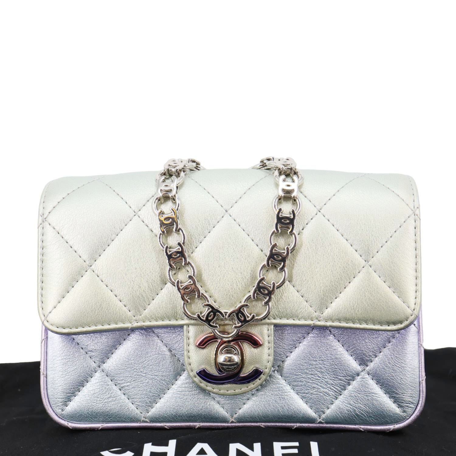 CHANEL Gradient Metallic Quilted Calfskin Leather Clutch Bag Silver