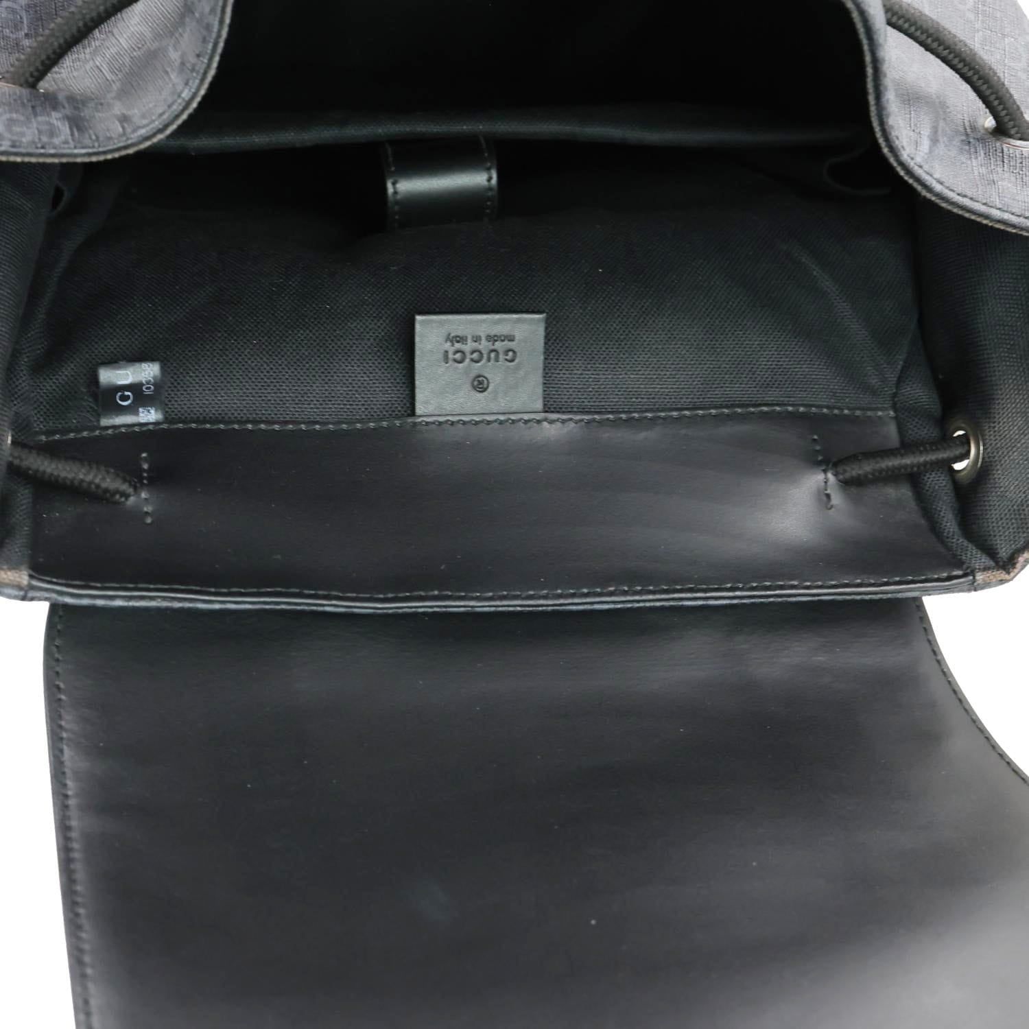 GUCCI GG Supreme Canvas Backpack Black 495563