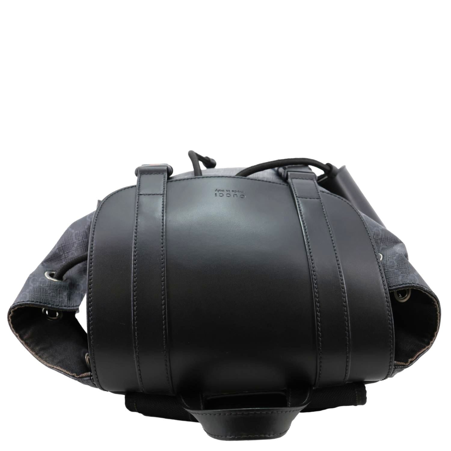 GUCCI GG Supreme Canvas Backpack Black 495563