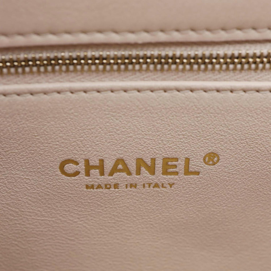 CHANEL Coco Luxe Flap Quilted Lambskin Leather Top Handle Shoulder Bag Off White