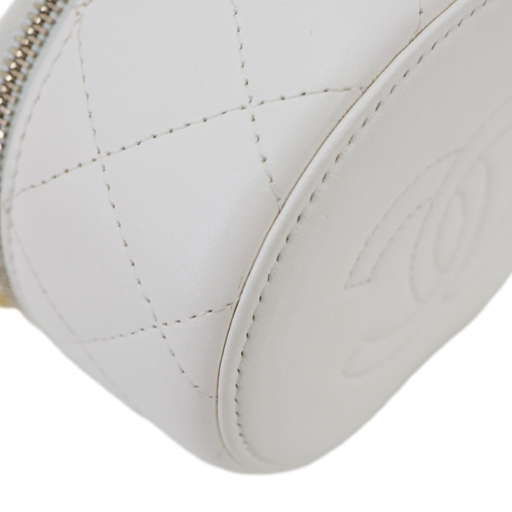 CHANEL Pearly Girl Round Quilted Lambskin Leather Top Handle Vanity Case With Chain White