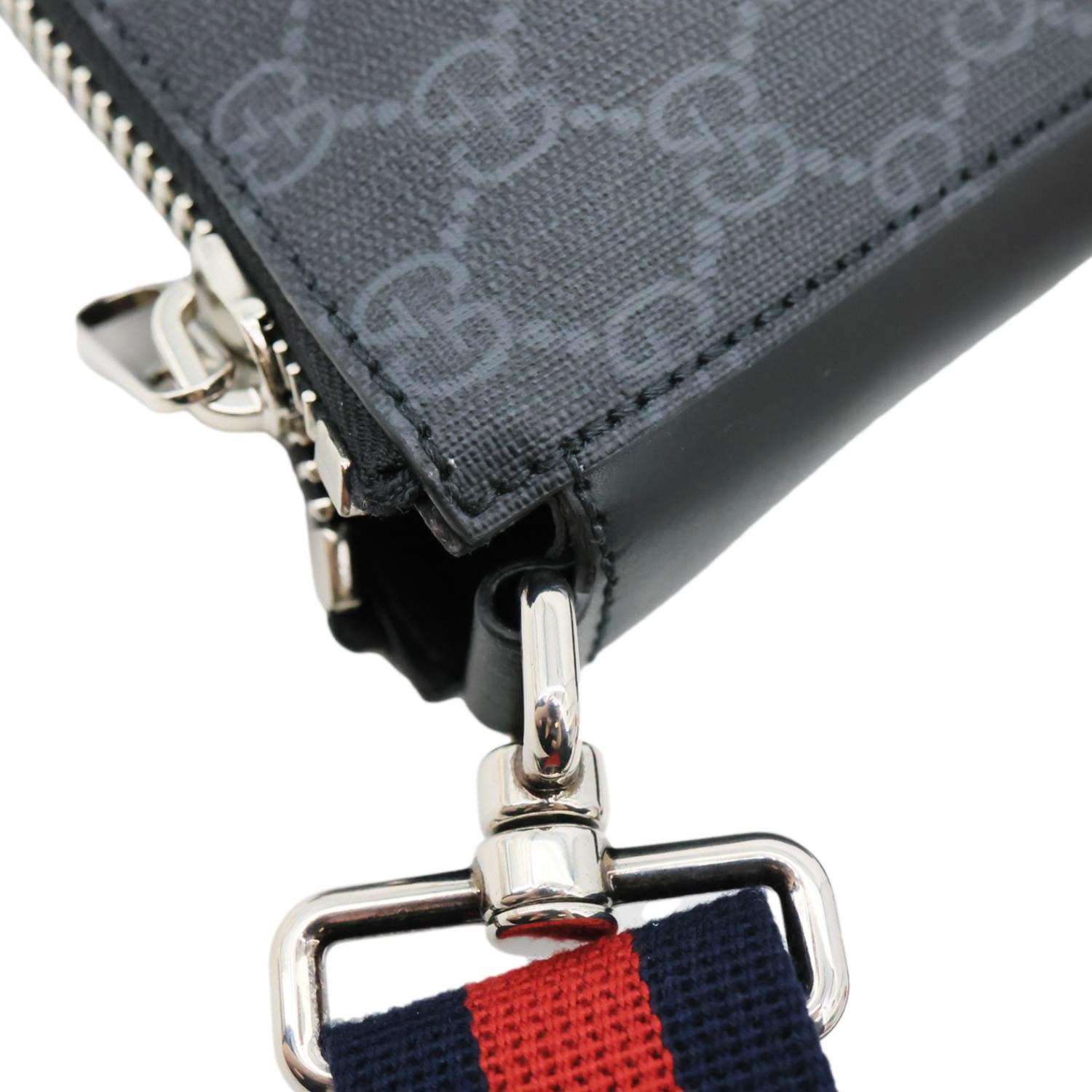 GUCCI GG Supreme Canvas Messenger Bag Black 474137