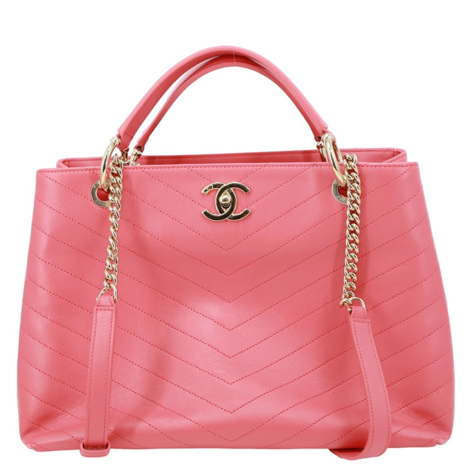 CHANEL Stitched Chevron Calfskin Leather Chic Shopping Tote Bag Pink