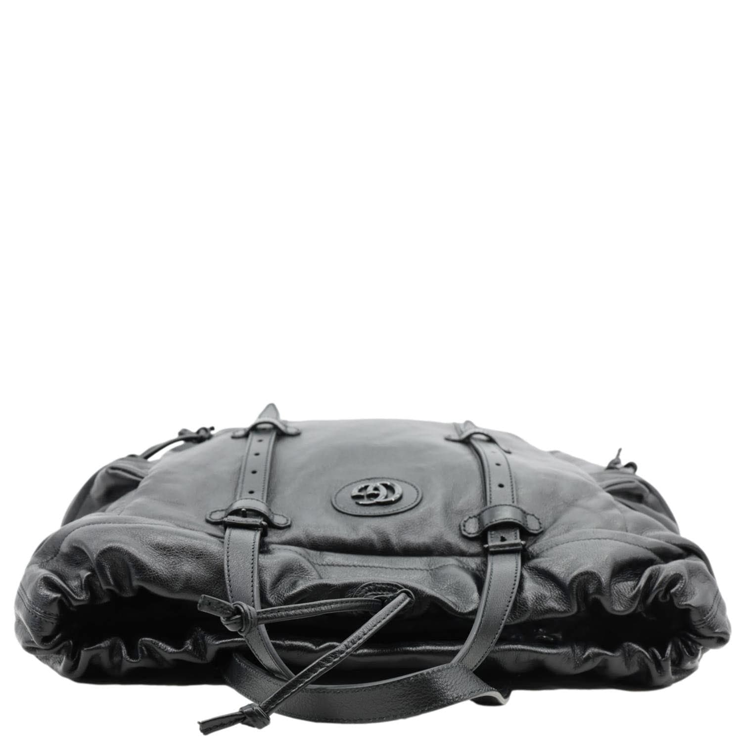 GUCCI Piuma Monochrome Leather Drawstring Bag Black 725664