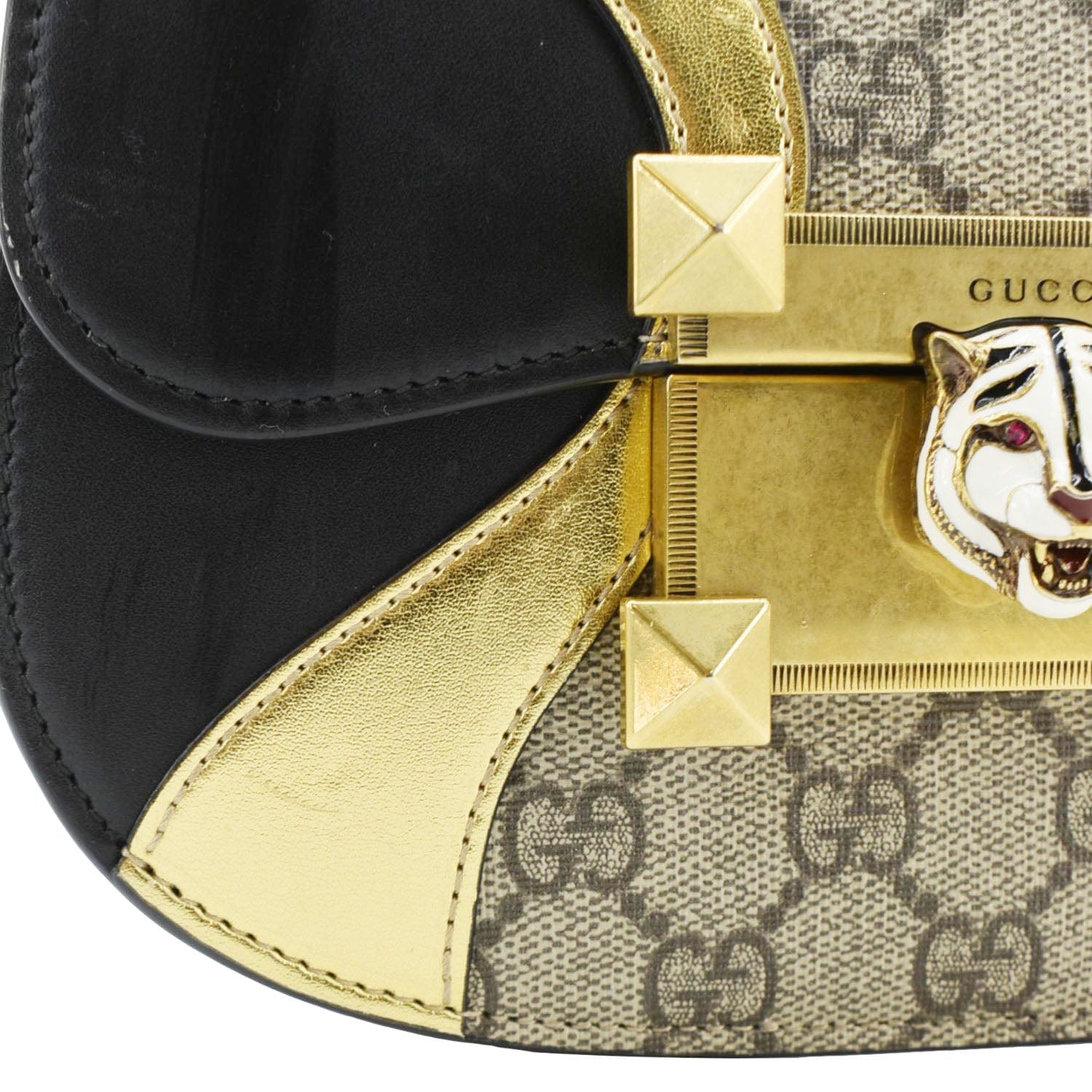 GUCCI Ogilide GG Supreme Canvas Shoulder Bag Gold 500781