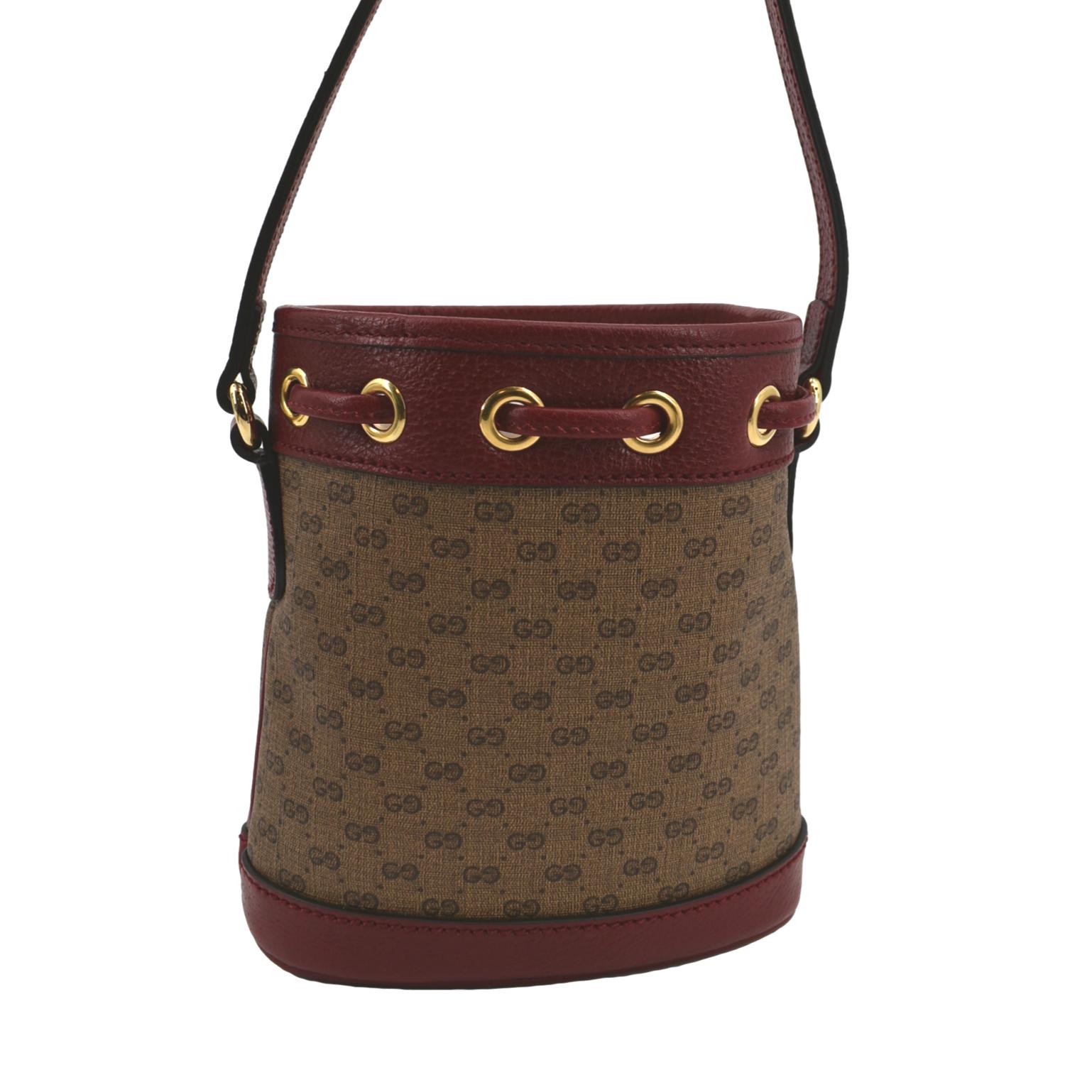 GUCCI Doraemon x Candy Mini GG Supreme Monogram Bucket Bag Beige 647801