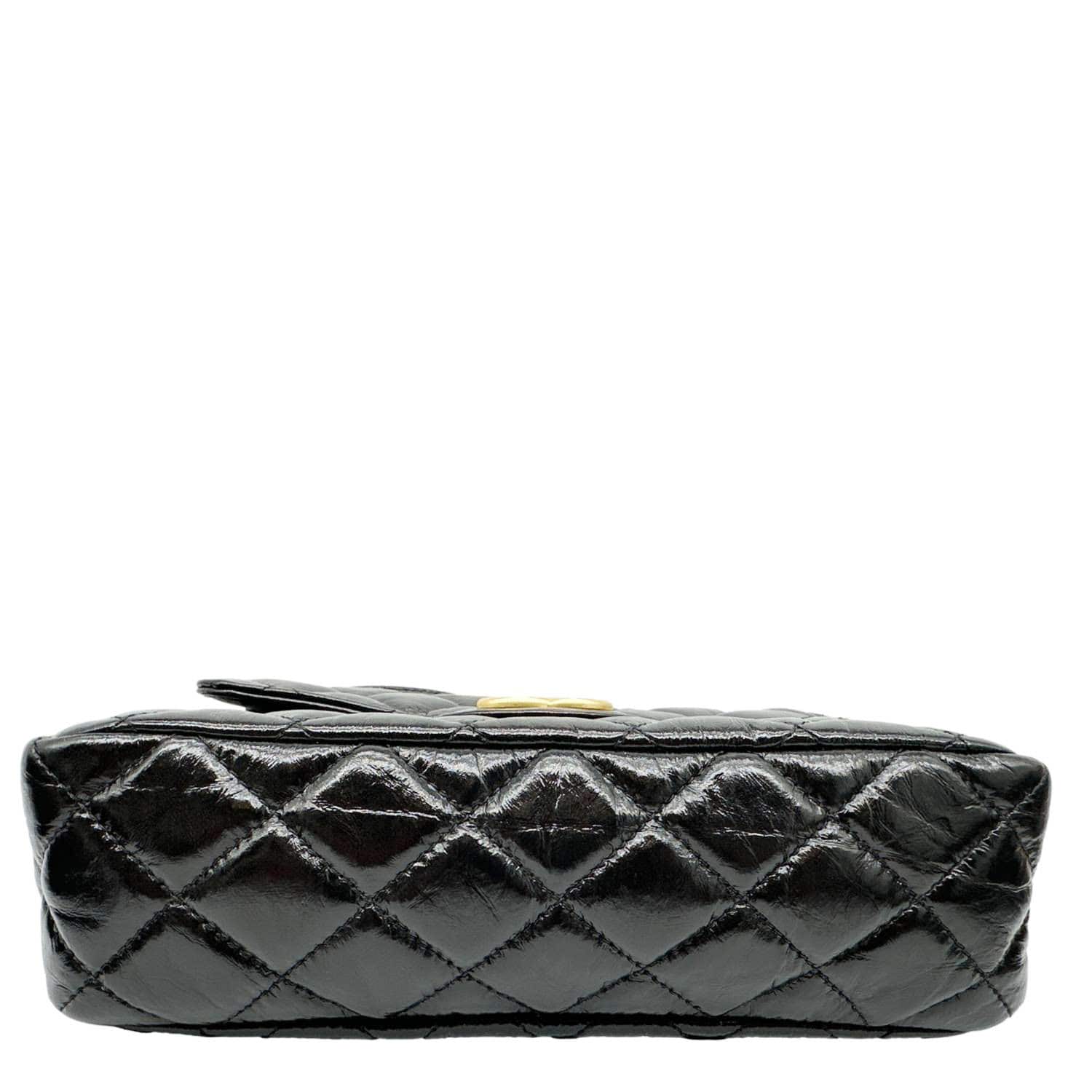 CHANEL Wavy CC Shiny Crumpled Calfskin Leather Hobo Bag Black