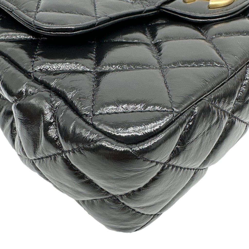 CHANEL Wavy CC Shiny Crumpled Calfskin Leather Hobo Bag Black