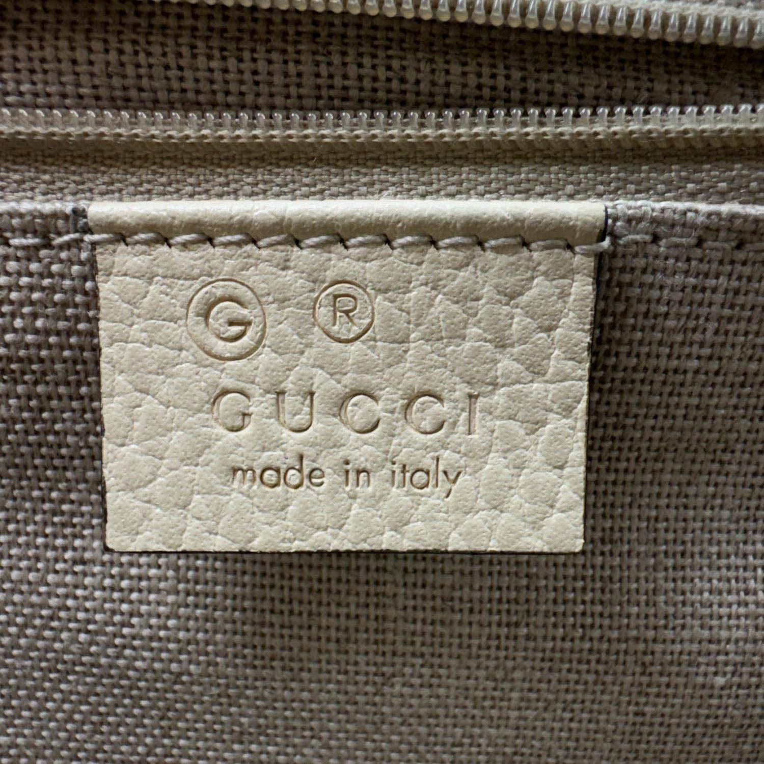 GUCCI Interlocking G Dollar Calfskin Top Handle Crossbody Bag Off White 510303