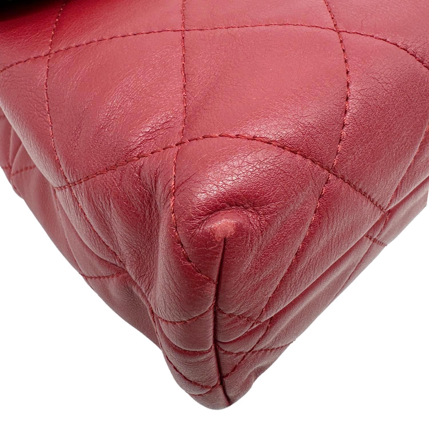 CHANEL Business Flap Quilted Calfskin Leather Crossbody Bag Red