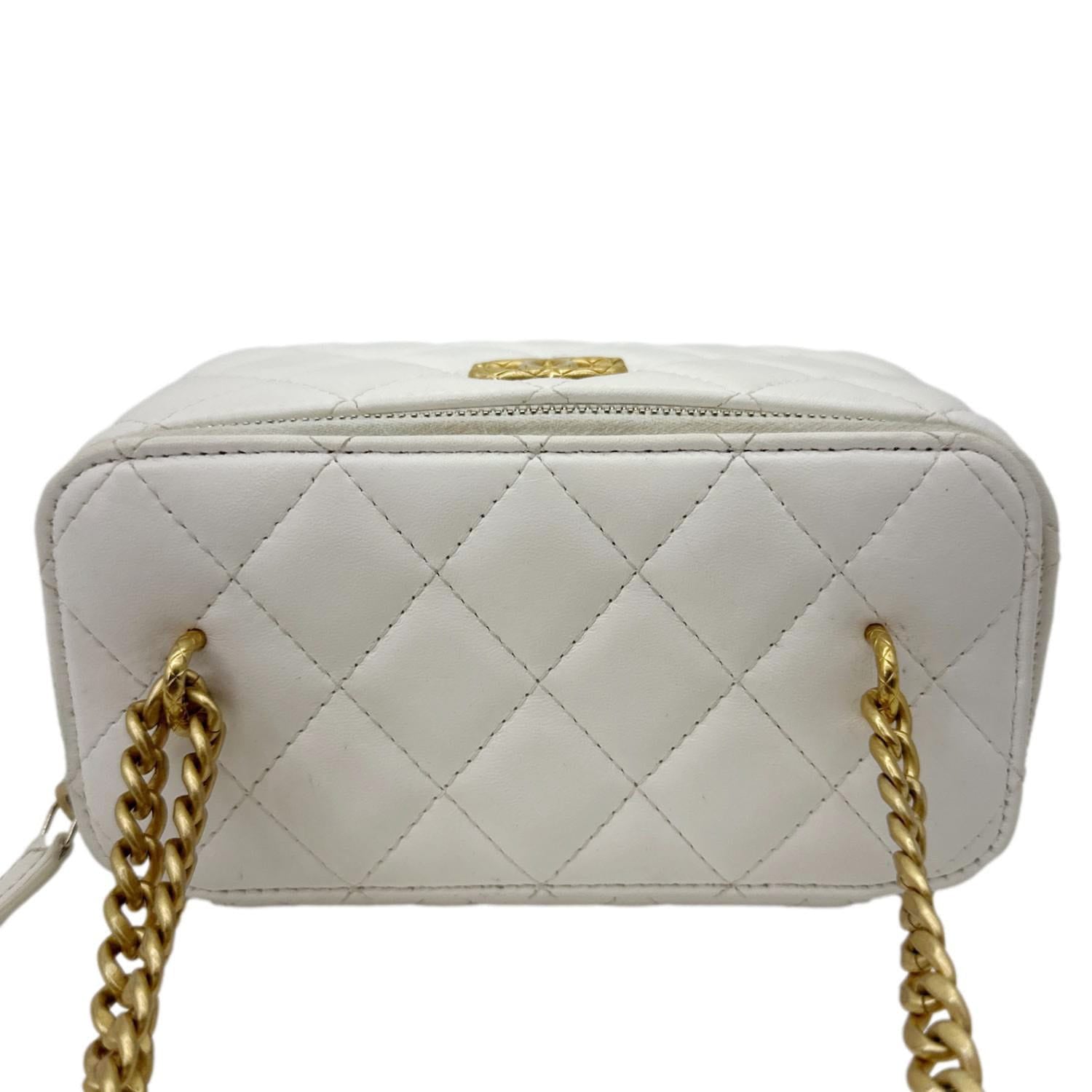 CHANEL Pillow Crush Small Quilted Lambskin Leather Vanity Case With Chain White