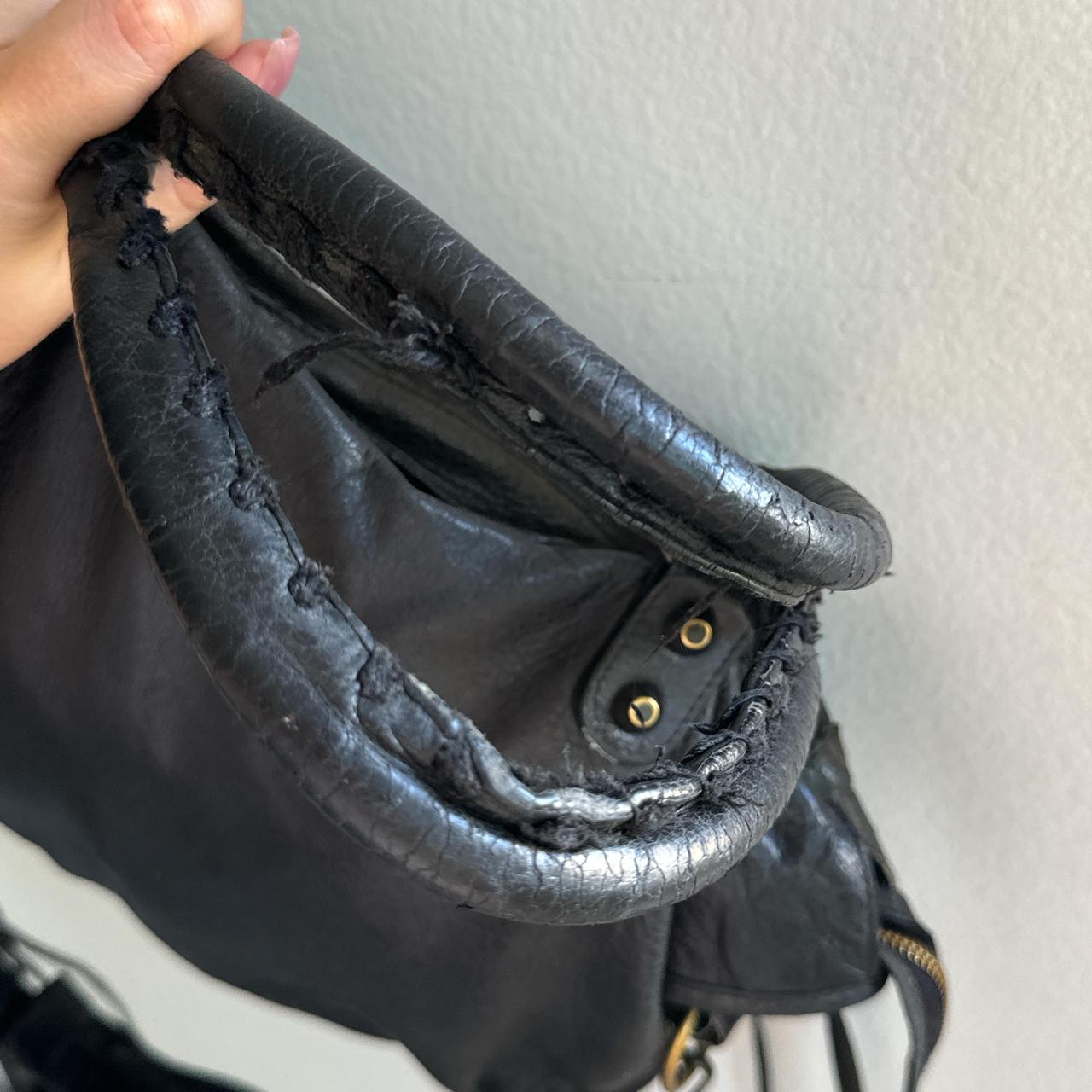 🔥 Authentic Balenciaga city bag medium in black color Pre-owned 🔥