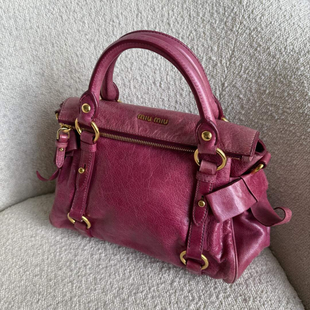🔥 Authentic Miu Miu Mini Vitello Lux Pink Leather Handbag Pre-owned 🔥