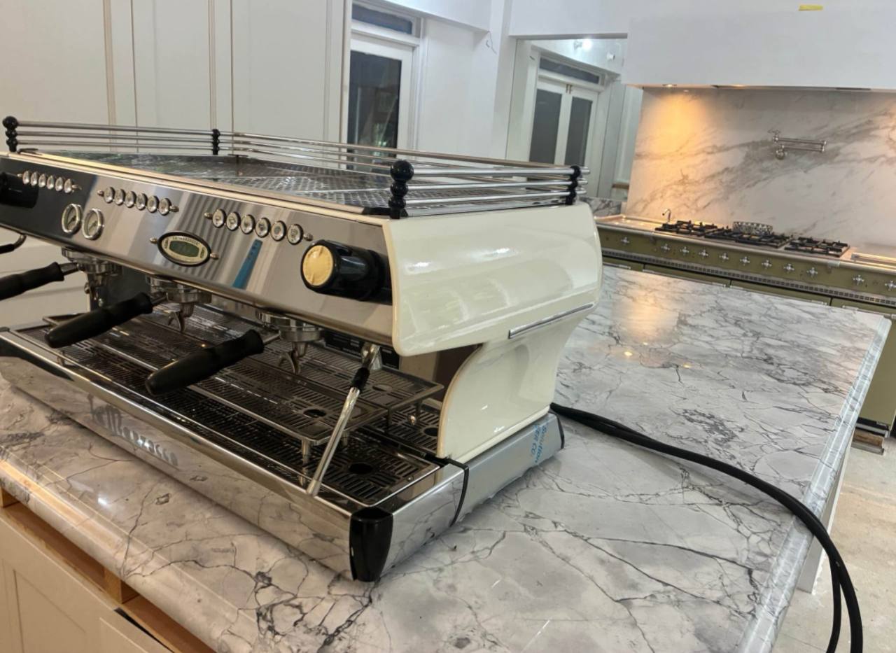 La marzocco 3 group coffee machine