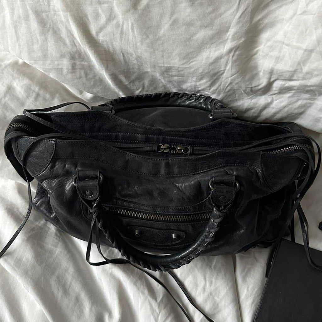 🔥 Authentic vintage balenciaga city bag Pre-owned 🔥