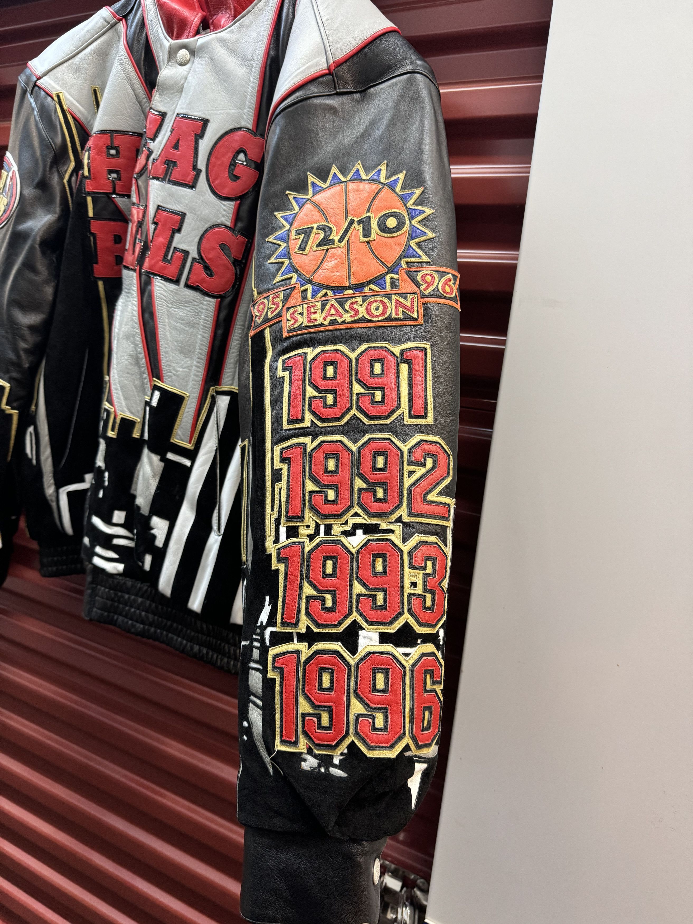 Jeff Hamilton *1996 GTOAT CHICAGO BULLS* Leather Jacket