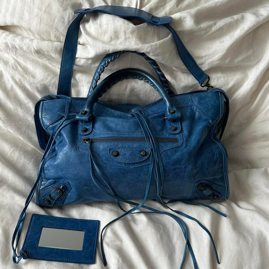🔥 Authentic VINTAGE BALENCIAGA ‘FIRST’ CITY BAG Pre-owned 🔥