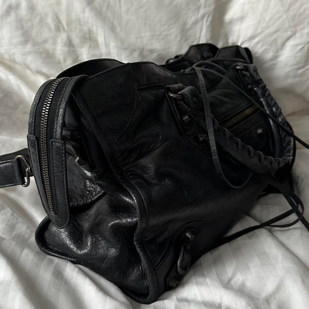 🔥 Authentic vintage balenciaga city bag Pre-owned 🔥