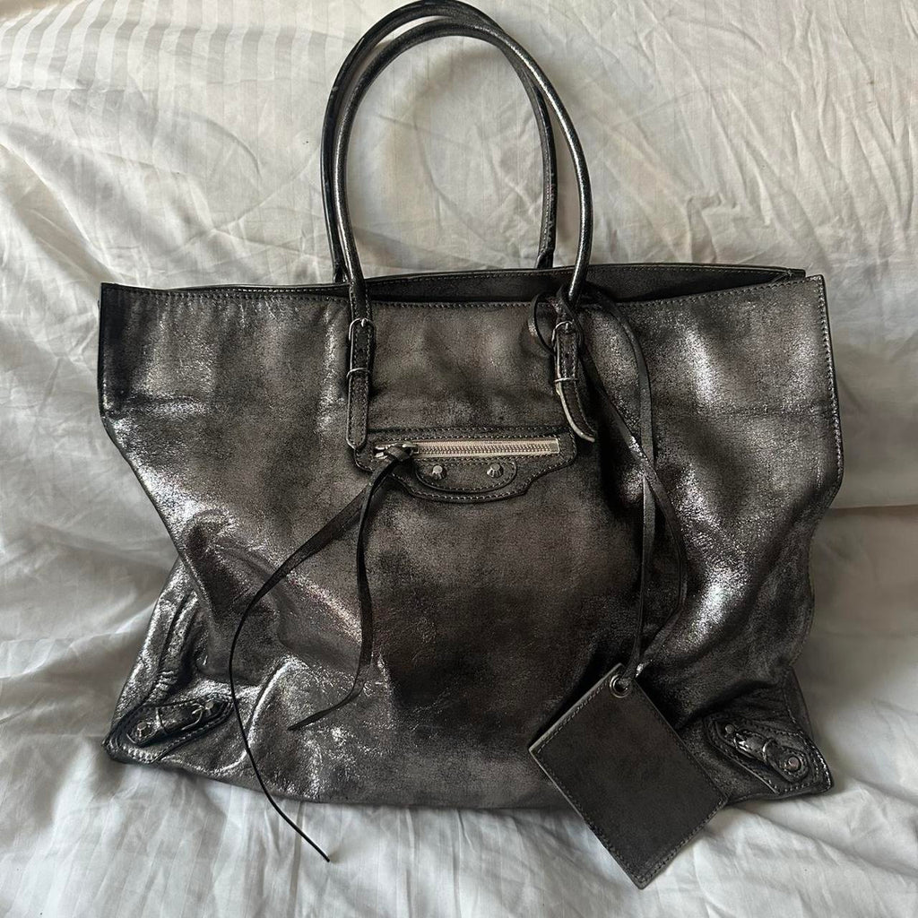 🔥 Authentic METALLIC BALENCIAGA PAPIER BAG Pre-owned 🔥